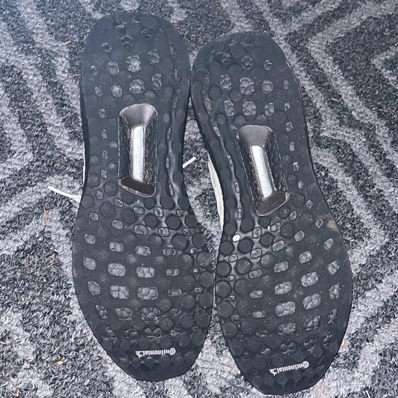 Oreo Adidas Ultra Boost - REPLICA - Picture 5 of 14